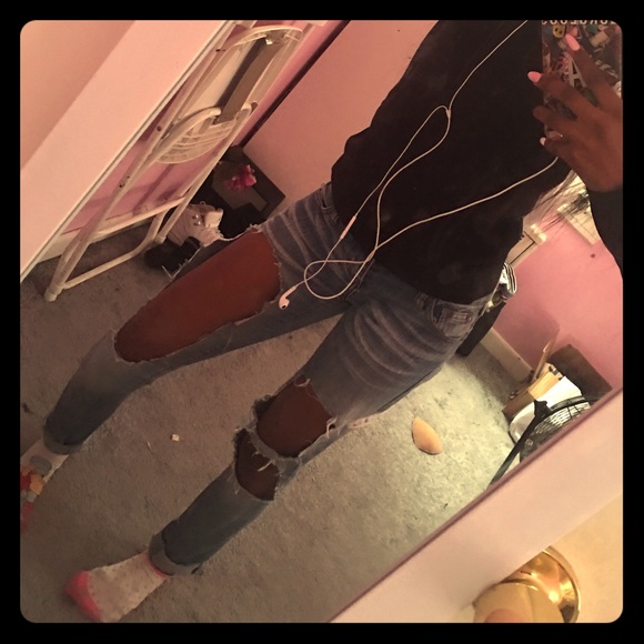 Ripped jeans