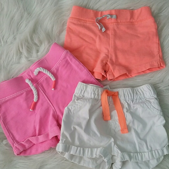 Bundle of shorts