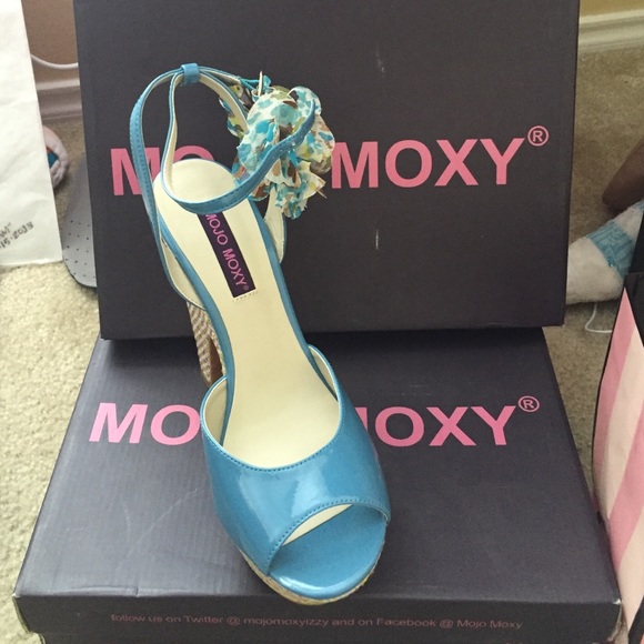 Mojo Moxy Heels - Picture 2 of 3
