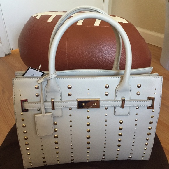 Nine West Handbag 🌟 - Picture 1 of 4