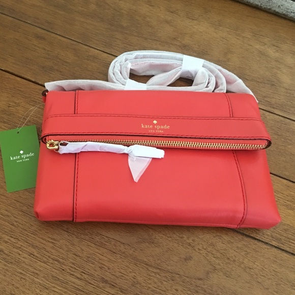 kate spade – Julian Leather Crossbody - Picture 3 of 4