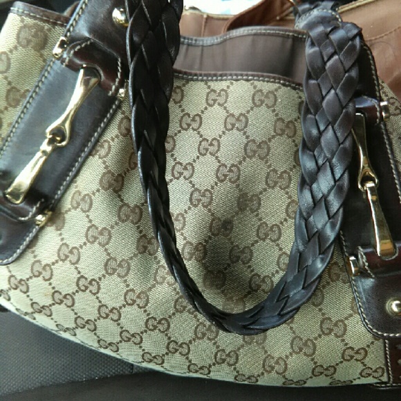 Authentic gucci