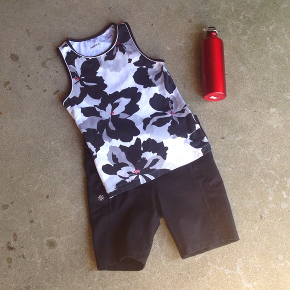 Danskin Tank Top