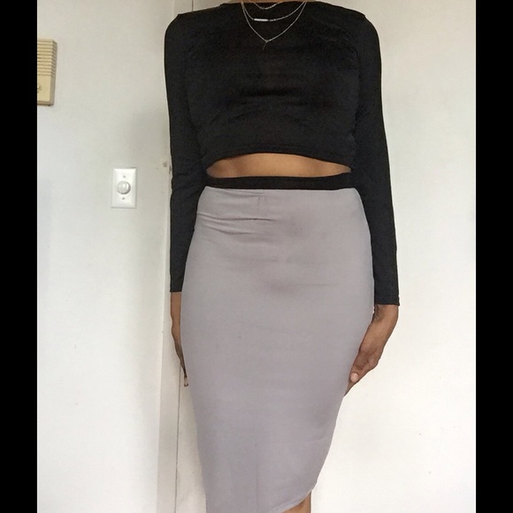 BLACK/GRAY 2 PIECE BODYCON CROP TOP & MIDI SKIRT - Picture 2 of 3