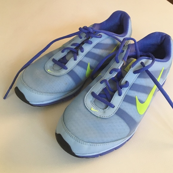Mileage running shoes - Picture 3 of 4