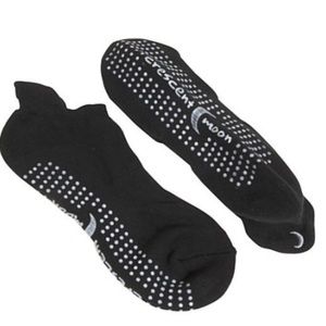 1 pair of NEW Barre, Yoga and Pilates Socks