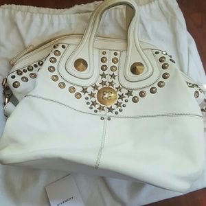 Givenchy Nightingale Moye