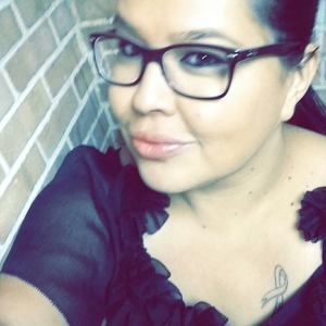 Meet your Posher, Lizbeth