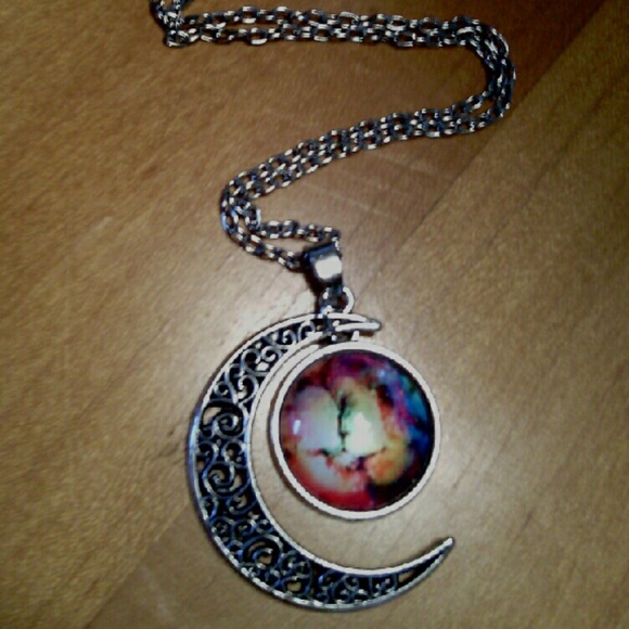 Colorful Nebula & Space Galaxy Necklace - Picture 3 of 3