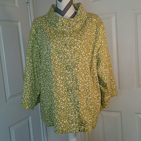 Green & white, 2x, 3/4" sleeve jacket