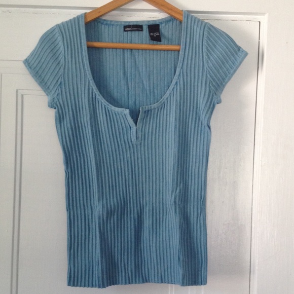 Nvr Worn Moda International Short Sleeved Sweater