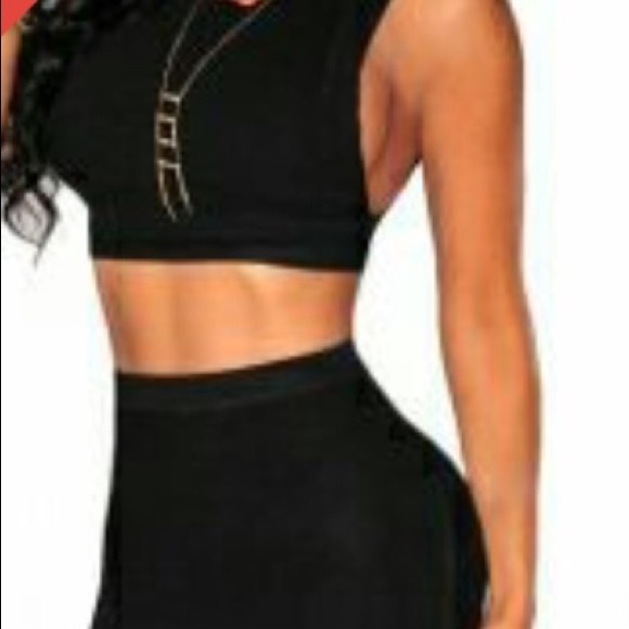 2 pc ribbed set! Super cute