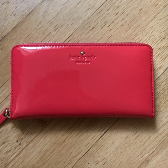 Kate Spade accordion wallet, Coral - Picture 1 of 4