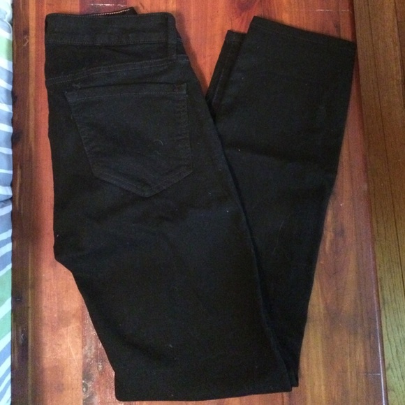 Black rockstar skinny jeans