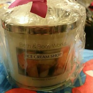 Bath & Body Works ice cream shop scented candle