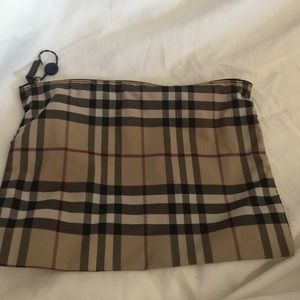 Burberry cosmetic bag