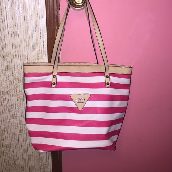 Guess purse