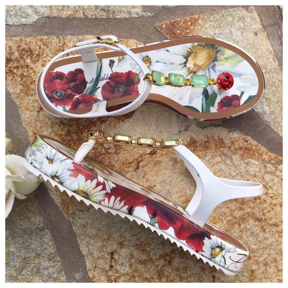 🎉 NIB DOLCE & GABBANA JEWELED SANDALS - Picture 3 of 7