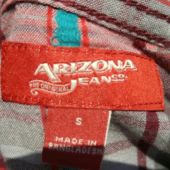 Shirt - Picture 3 of 3