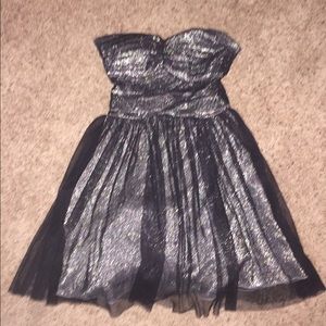 BLACK/SILVER FORMAL DRESS