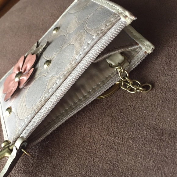 Coach Flower Wallet - Picture 3 of 3