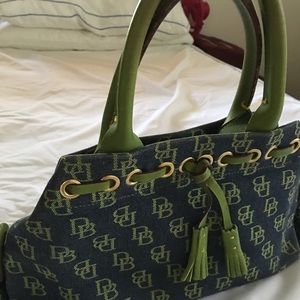 Dooney & Bourke