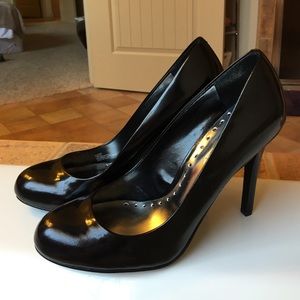 BCBGirls Black Pumps; size 7M, heel 4 in