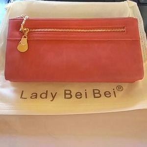 Woman's Multi-function Zippered Clutch