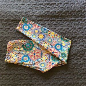 !Price reduced! LULAROE OS LEGGINGS - Kaleidoscope