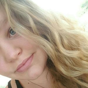 Meet your Posher, Jozie