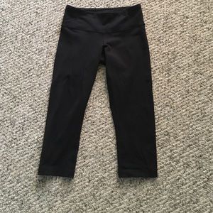 Lululemon cropped leggings