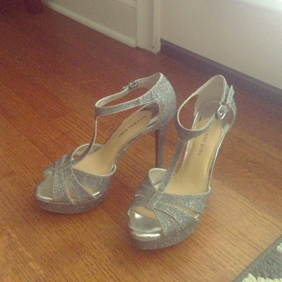 Gianni Bini Stilettos in silver