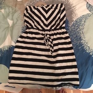 Strapless B&W Dress