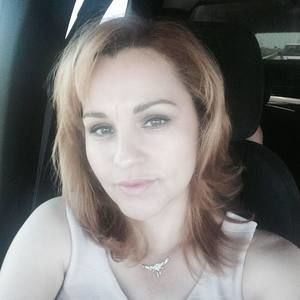 Meet your Posher, Alejandra