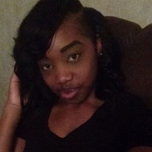 Meet your Posher, Shaquandra