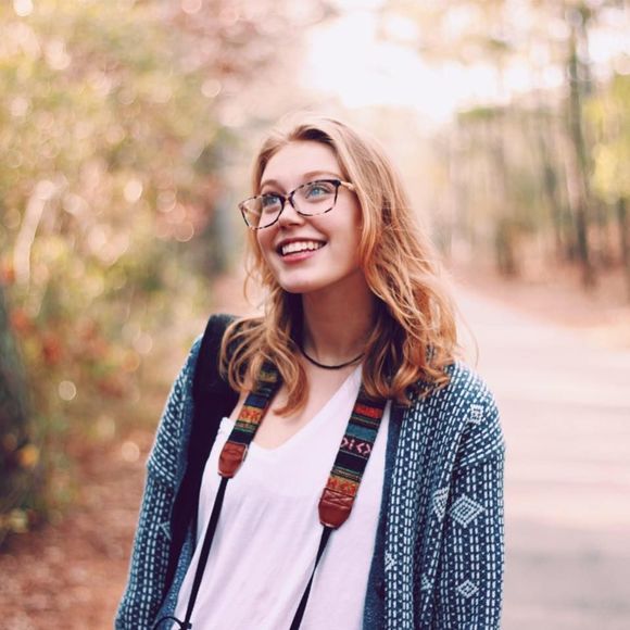 Meet your Posher, Catherine