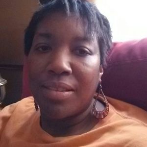 Meet your Posher, Shanika