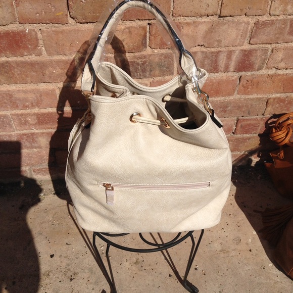 SOLD - Picture 3 of 4