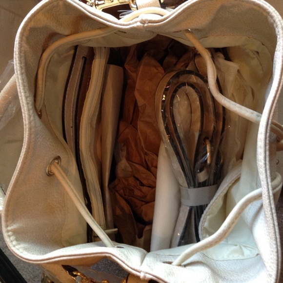 SOLD - Picture 4 of 4