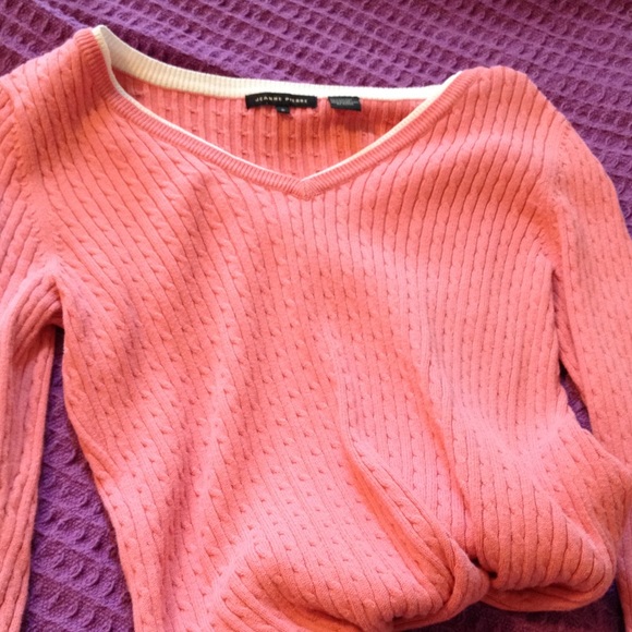 3/4 sleeve sweater