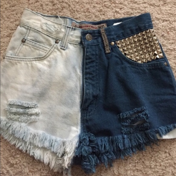 Levi Studded High Waisted shorts