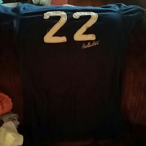 Tee shirt