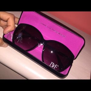 Diane Von Furstenberg Black Sunglasses