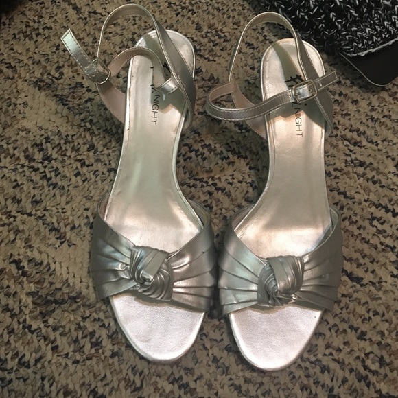 Dressy shoes