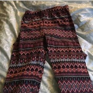 Girls leggings for Lynda. Do not buy