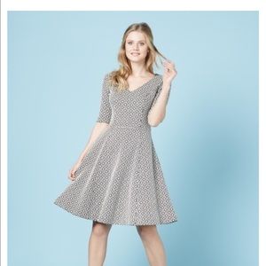 NWT BODEN DRESS SIZE 8