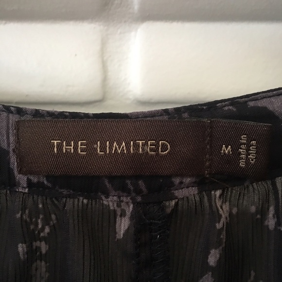 Limited sheer blouse. - Picture 4 of 4