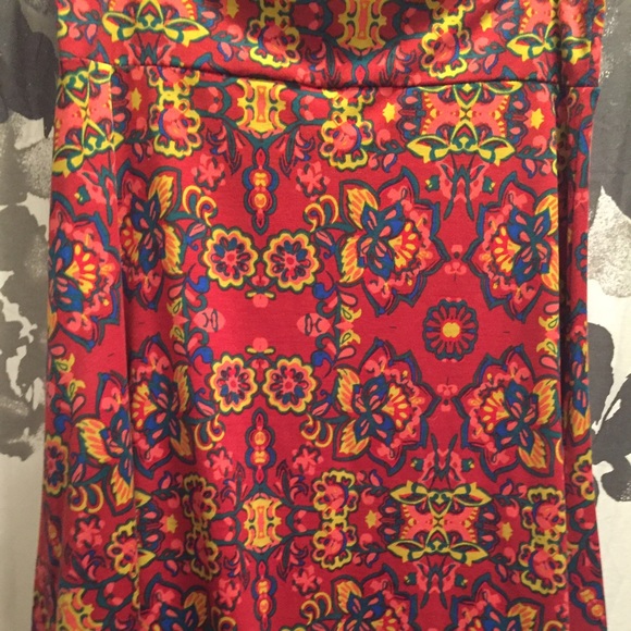 Lularoe Azure skirt.