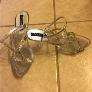 Nina Ritsey Platform Clear Sequins Sandals NIB 8