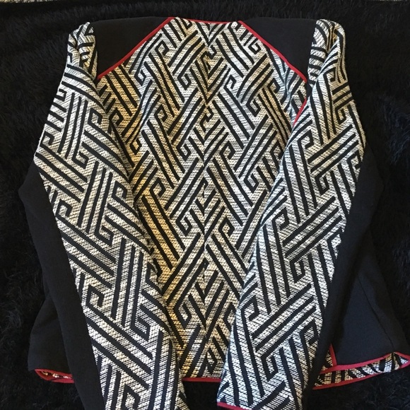 Patterned Jacket - Picture 3 of 3